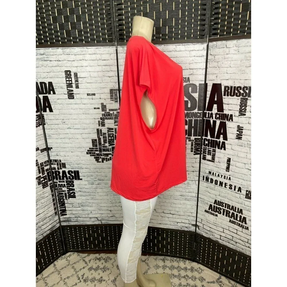 Carmen Marc Valvo Plus 3X Coral Split Neck Metal Chain Detail Sleeveless Top - Picture 3 of 6